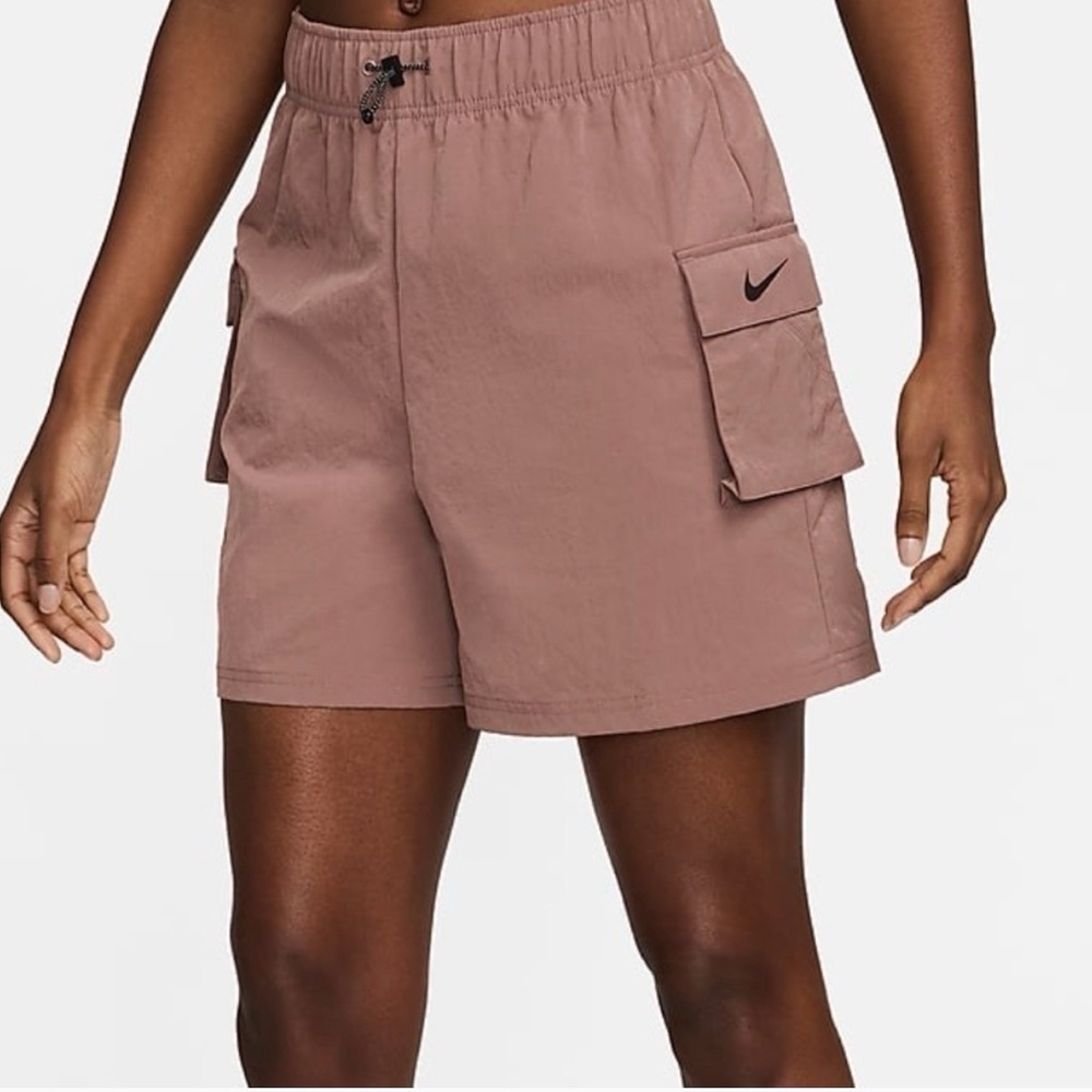 Nike Cargo Shorts, S